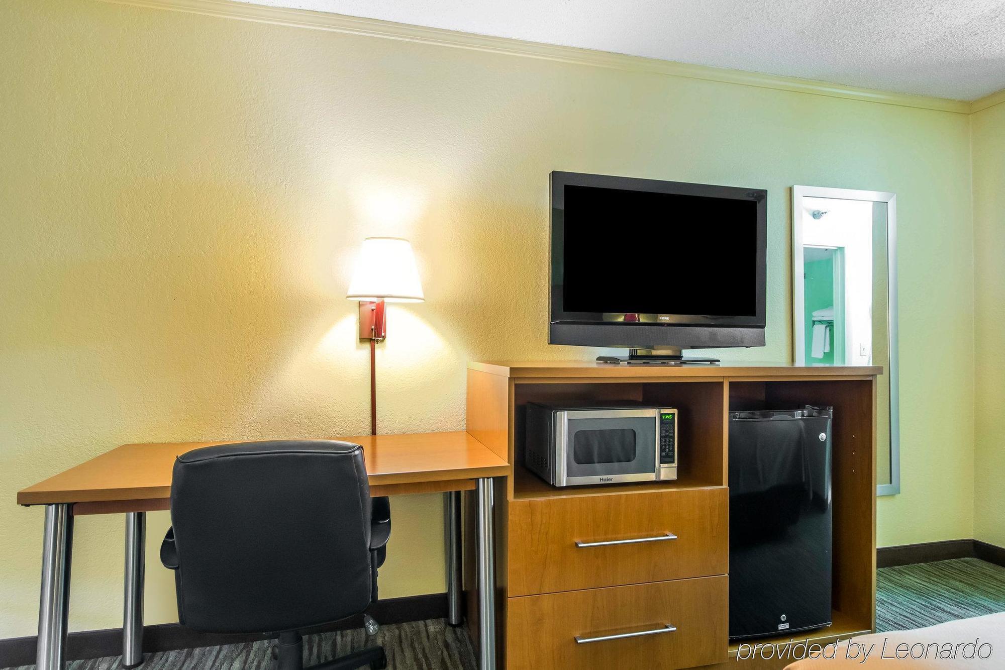 Econo Lodge Franklin Esterno foto