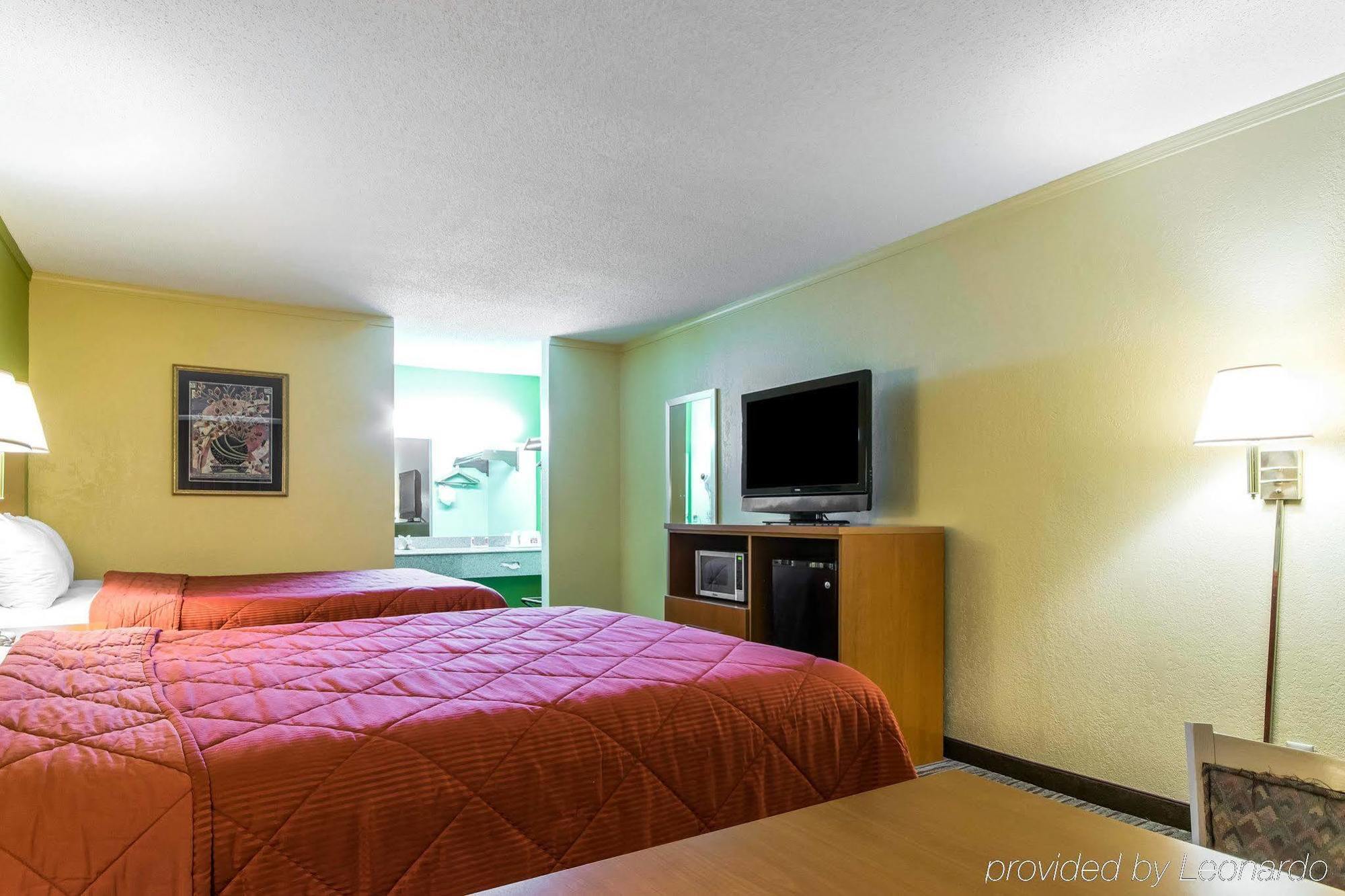 Econo Lodge Franklin Esterno foto